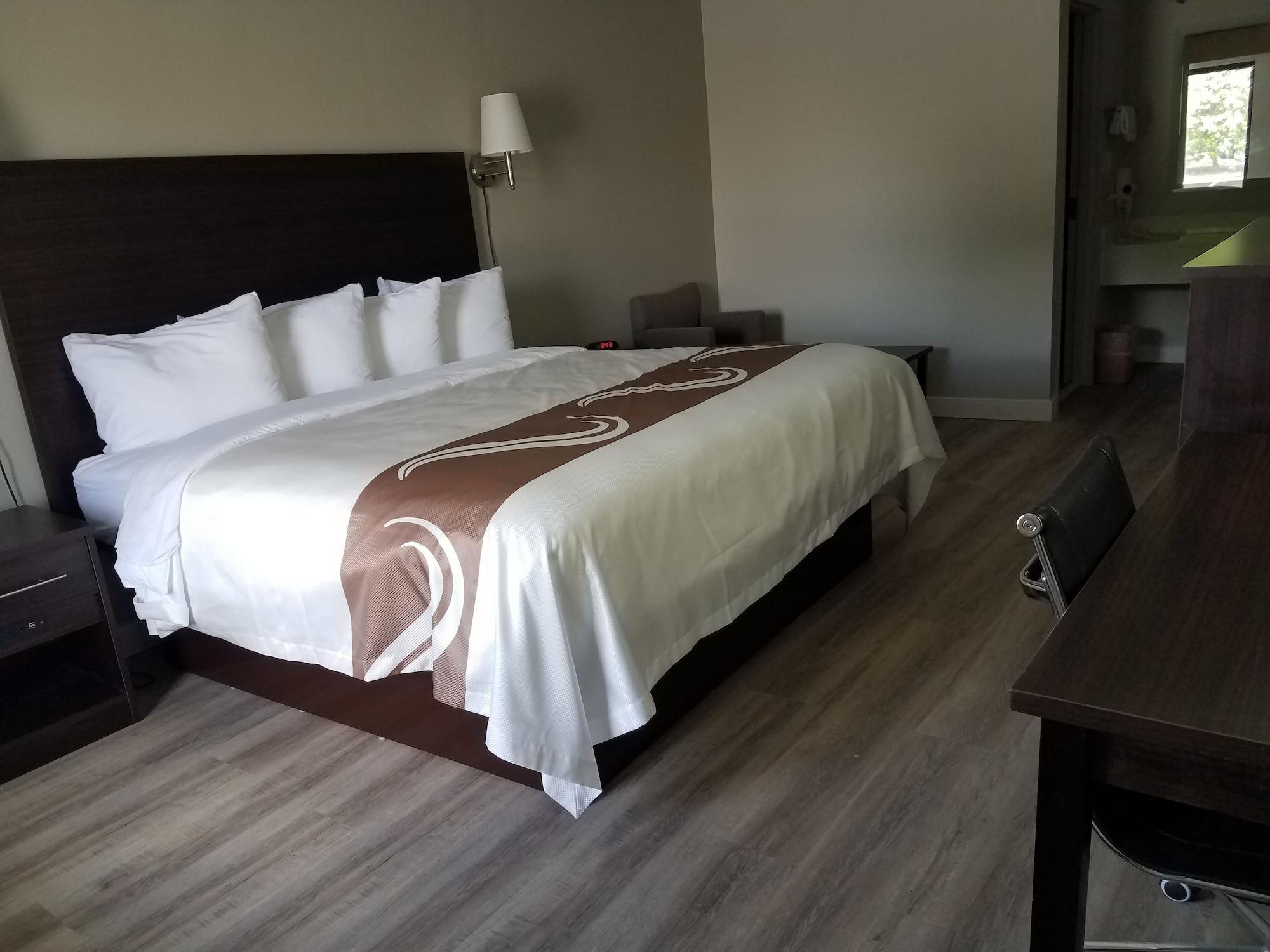אמפוריה Quality Inn מראה חיצוני תמונה
