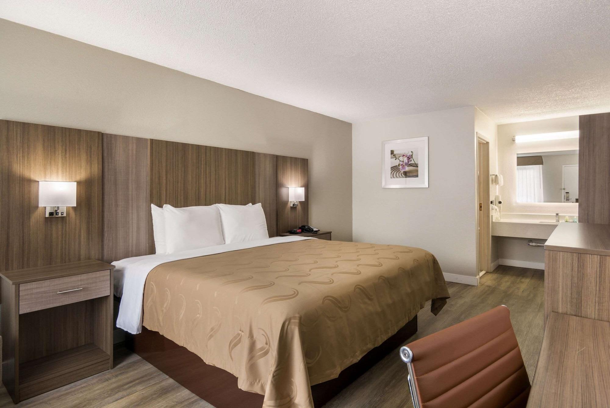 אמפוריה Quality Inn מראה חיצוני תמונה